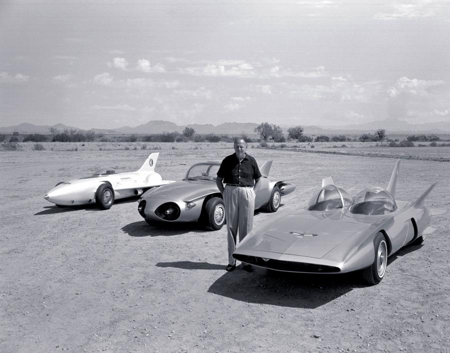  GM Firebird III Concept Car 1958 года  (фото 9 из 22)